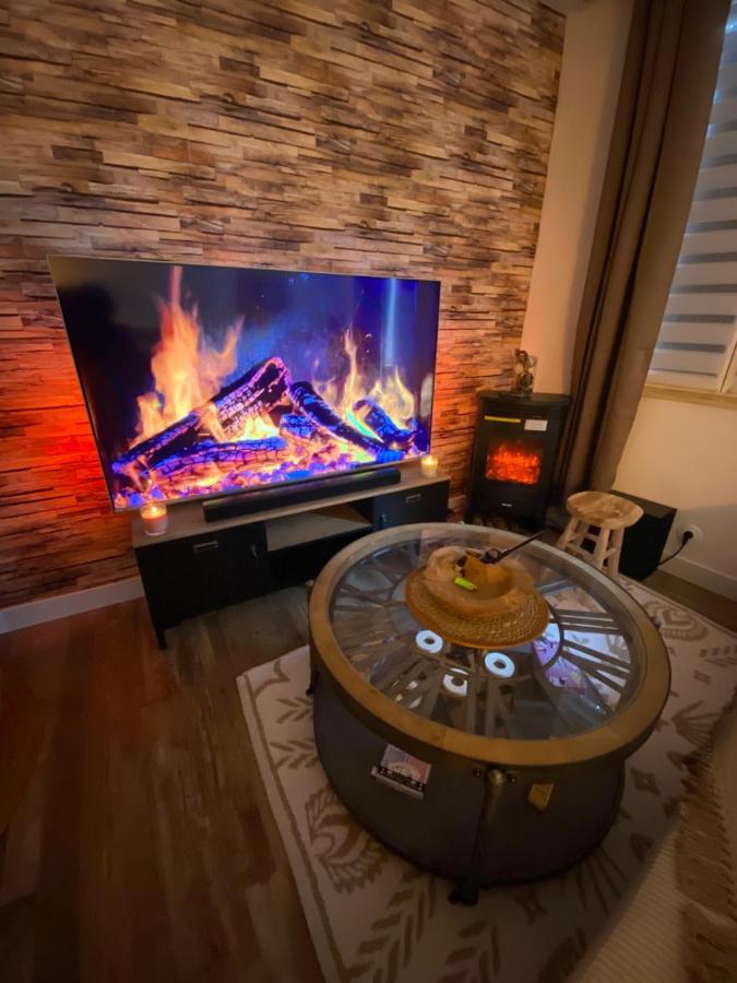 Super Appartement T2 Proche Gare Санс Екстер'єр фото
